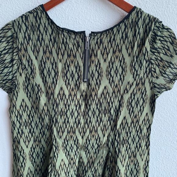 UO Silence + Noise Green Witchy T-shirt Dress S - Picture 7 of 8